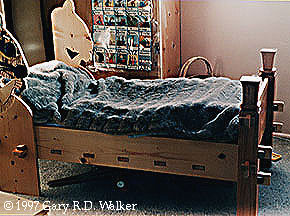 Childs bed